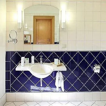 Schloss 4* 罗姆罗德